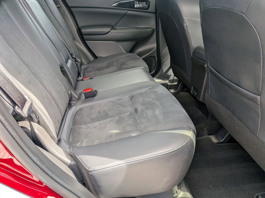 Used 2025 Mitsubishi Eclipse Cross SE image 29