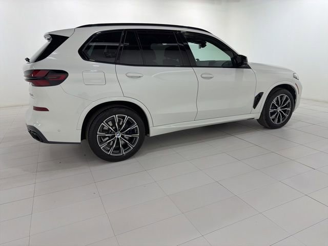 Certified 2024 BMW X5 M60i AWD/4WD image 6