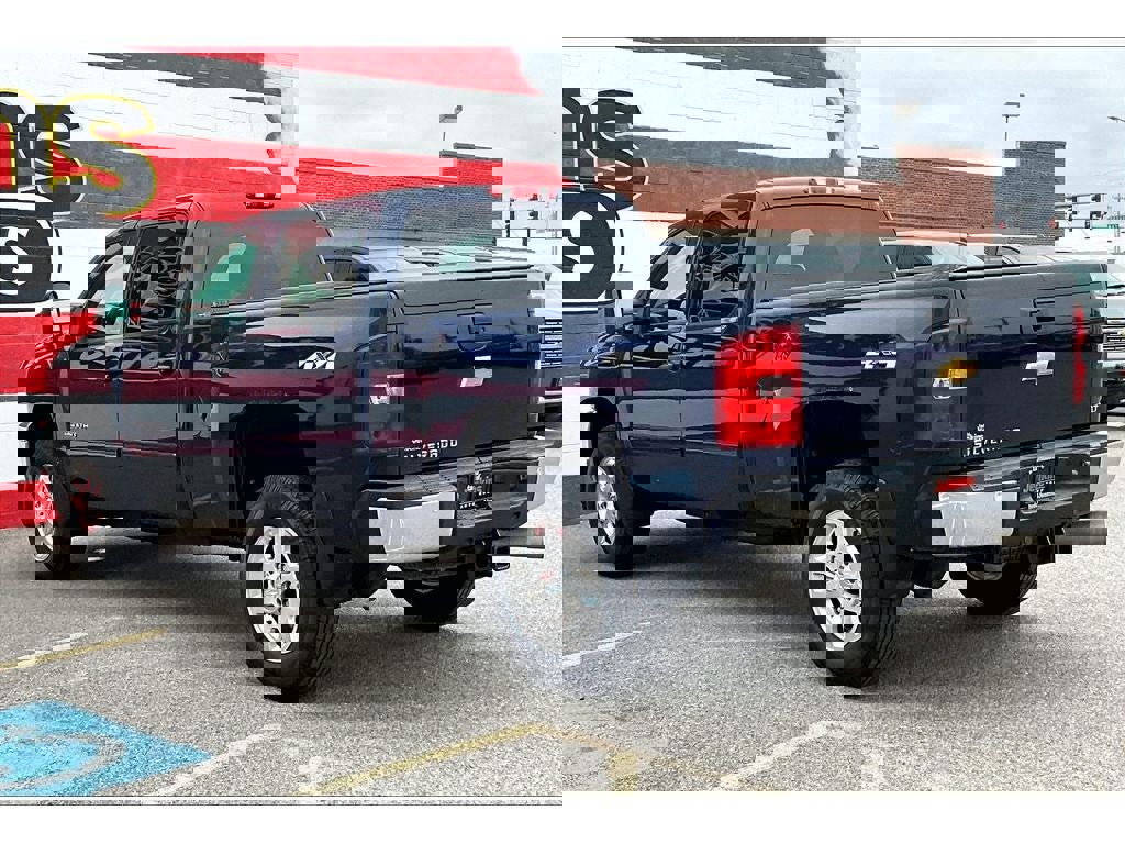 Used 2012 Chevrolet Silverado 2500 LT w/ Interior Plus Package image 13