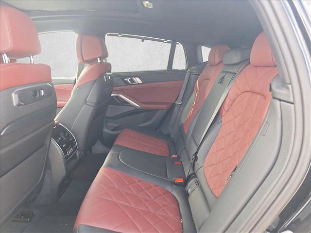 Used 2025 BMW X6 xDrive40i w/ Executive Package AWD/4WD image 15