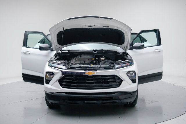 Used 2026 Chevrolet TrailBlazer LS w/ LS Convenience Package FWD image 16