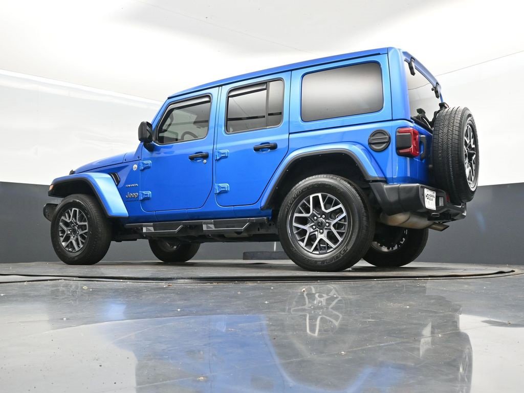 Used 2024 Jeep Wrangler Sahara w/ Technology Group image 43