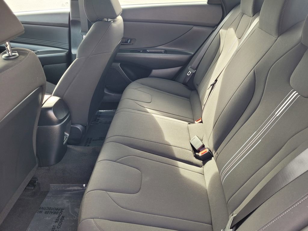 New 2026 Hyundai Elantra Sport image 6