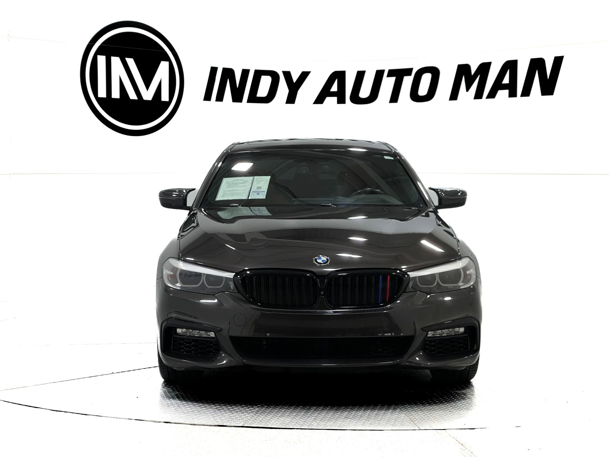 Used 2018 BMW 530e image 9