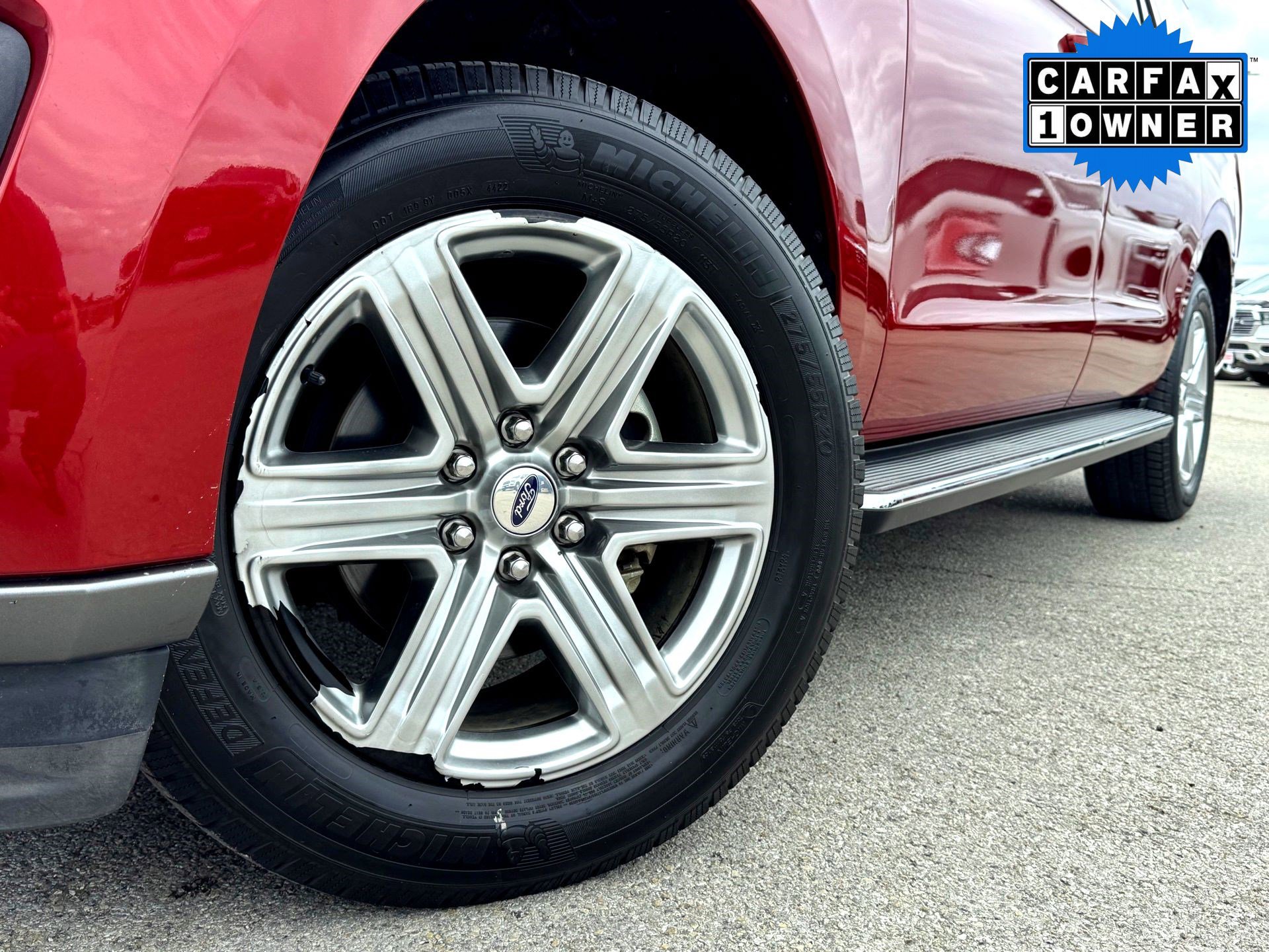 Used 2018 Ford Expedition Max XLT w/ Equipment Group 202A image 2