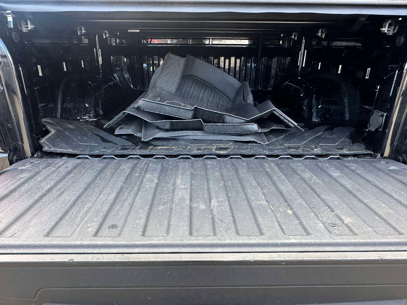 Certified 2023 GMC Sierra 1500 Elevation w/ LPO, Elevation Black Package image 32