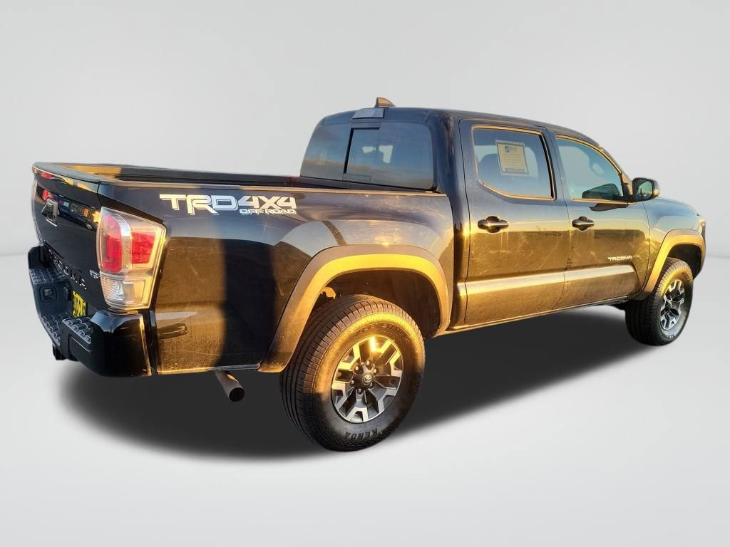 Used 2023 Toyota Tacoma TRD Off-Road w/ Technology Package image 11