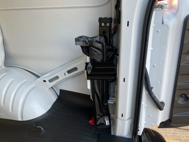 New 2026 Chevrolet Express 2500 RWD image 13