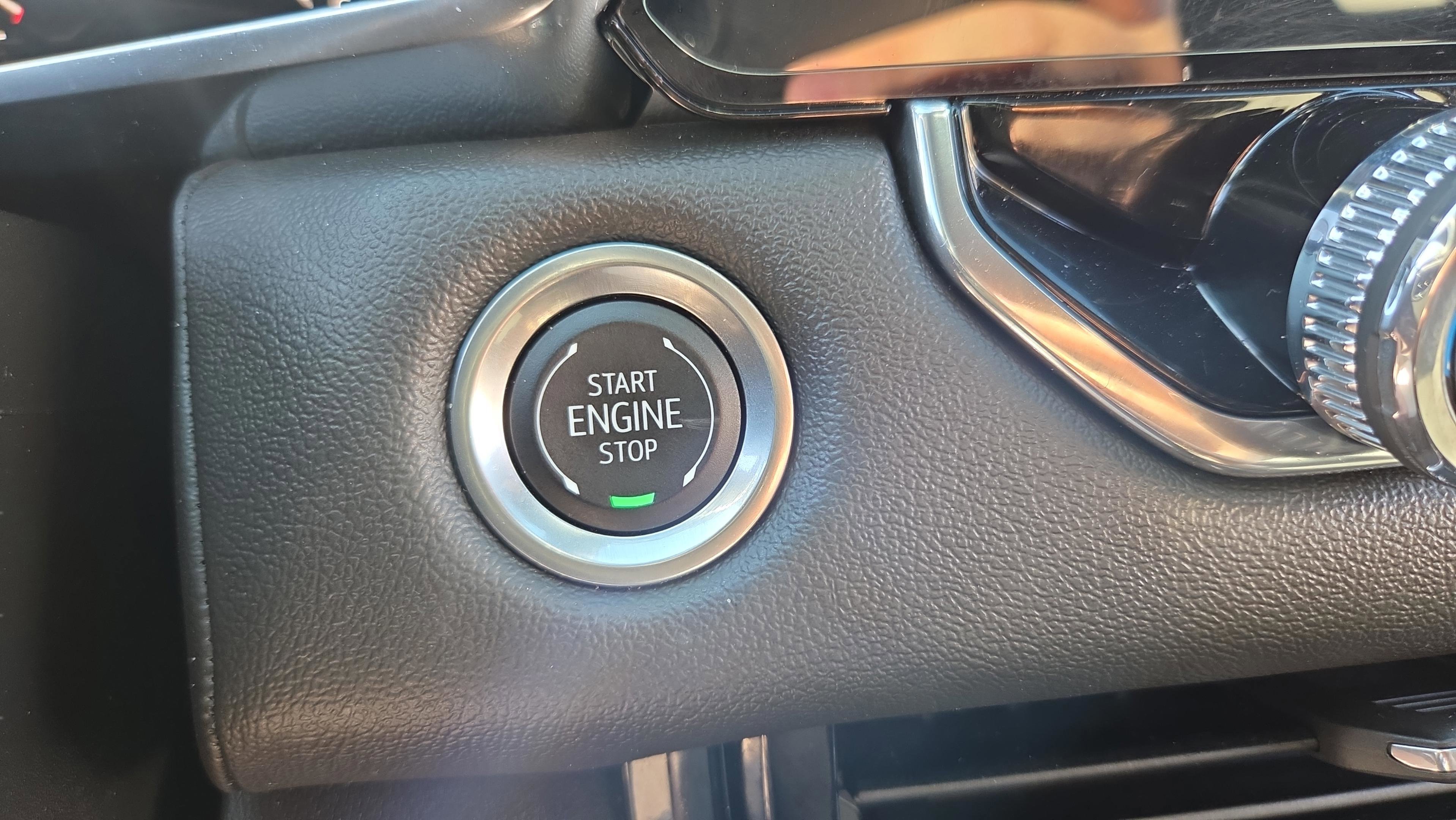 Used 2024 GMC Canyon Elevation w/ Convenience Package image 23