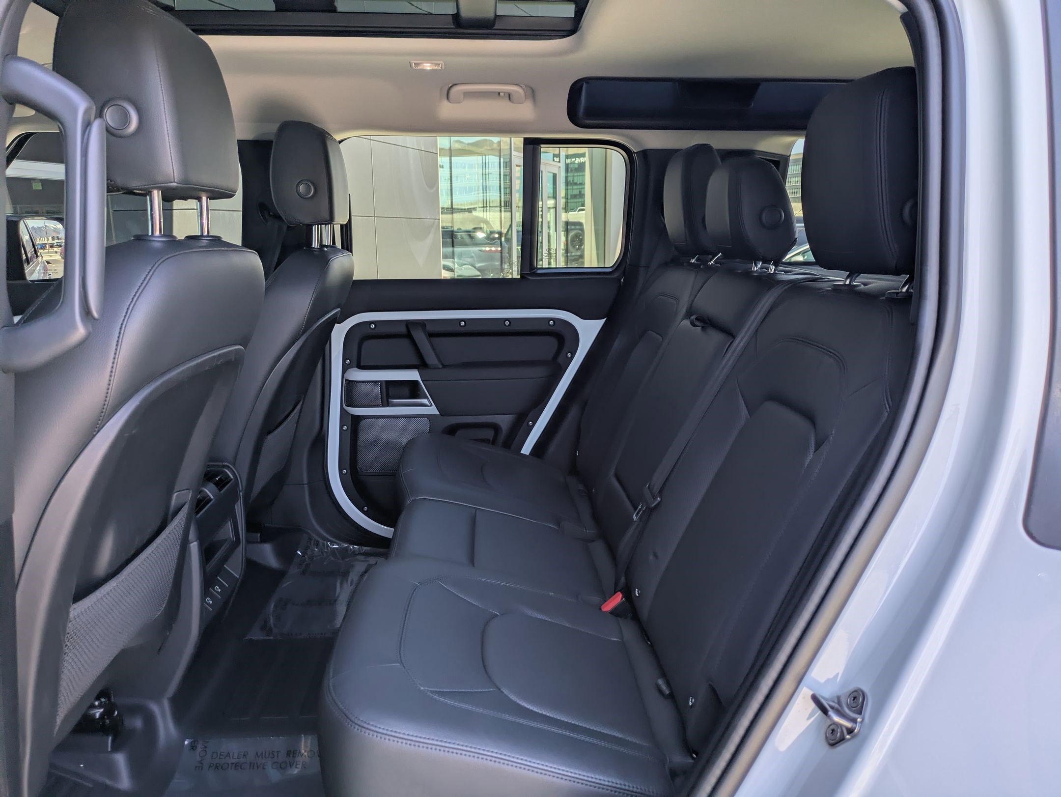 Certified 2024 Land Rover Defender 110 S image 27