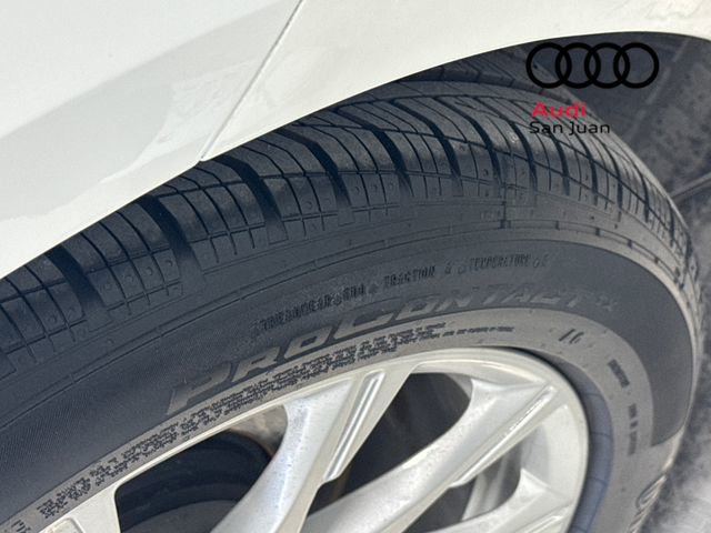 Used 2023 Audi A4 2.0T Premium w/ Convenience Package image 11