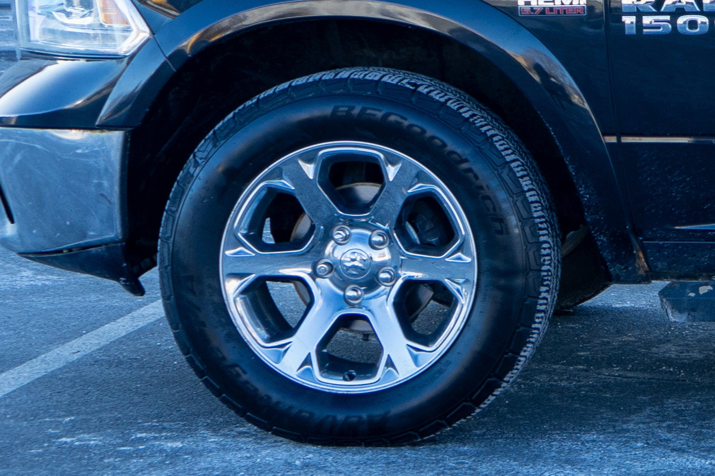 Used 2016 RAM 1500 Laramie w/ Convenience Group image 10