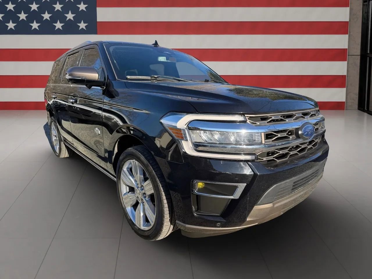 Used 2023 Ford Expedition King Ranch RWD image 7