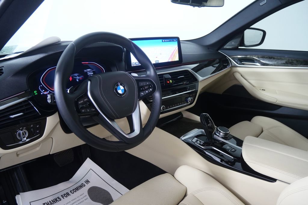 Certified 2023 BMW 530i w/ Premium Package image 13