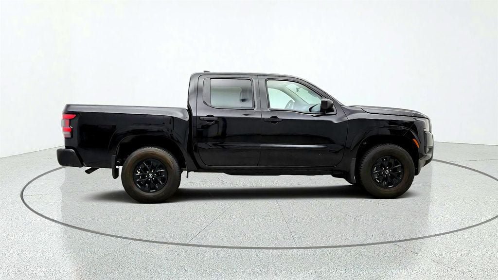 Used 2025 Nissan Frontier S AWD/4WD image 4