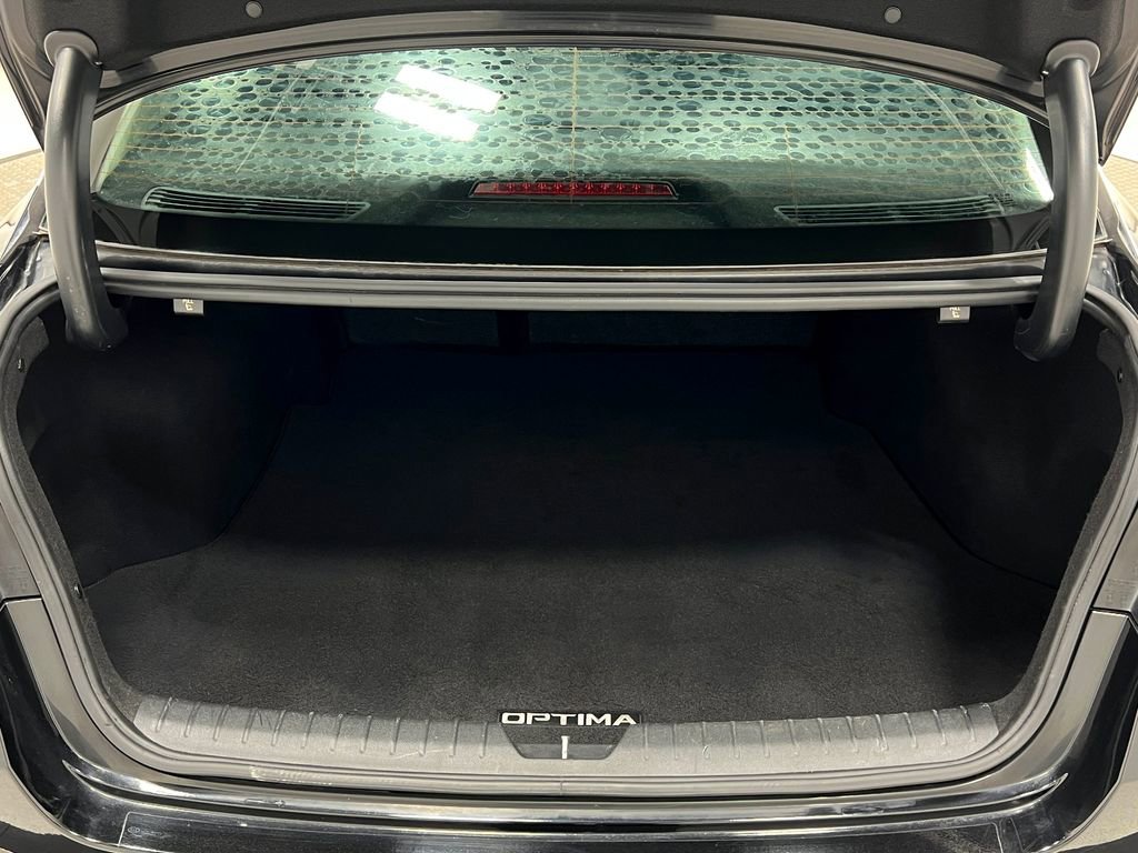 Used 2016 Kia Optima LX image 26