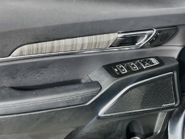 Used 2024 Kia Telluride SX FWD image 19
