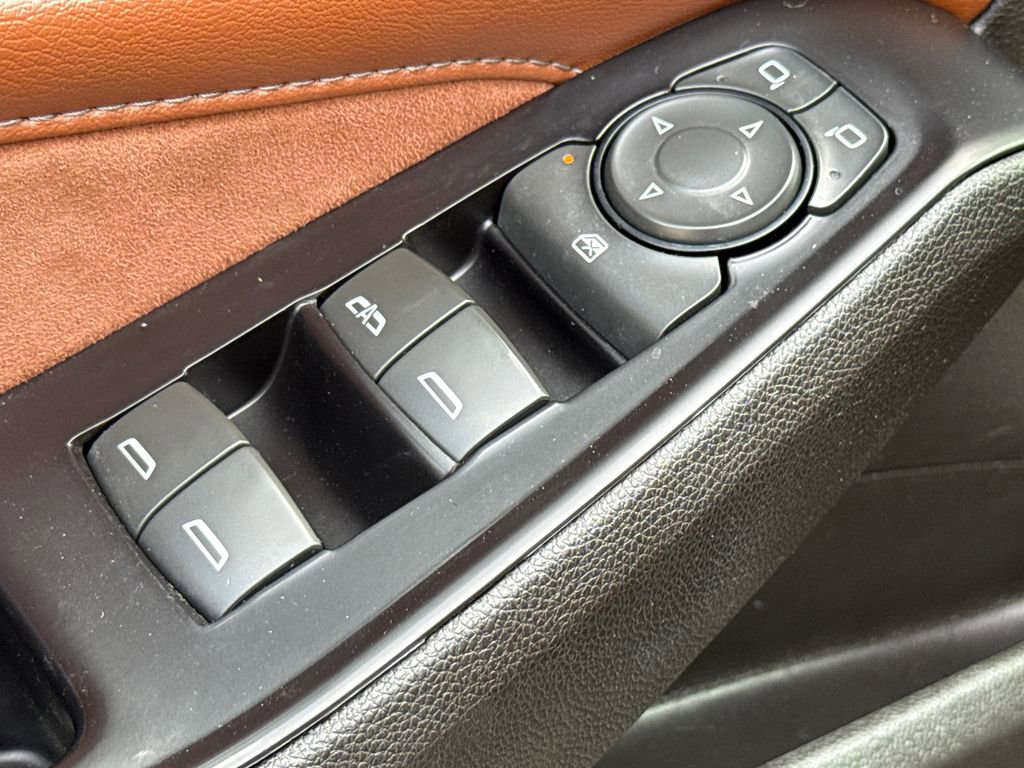 Used 2018 Chevrolet Traverse High Country image 22