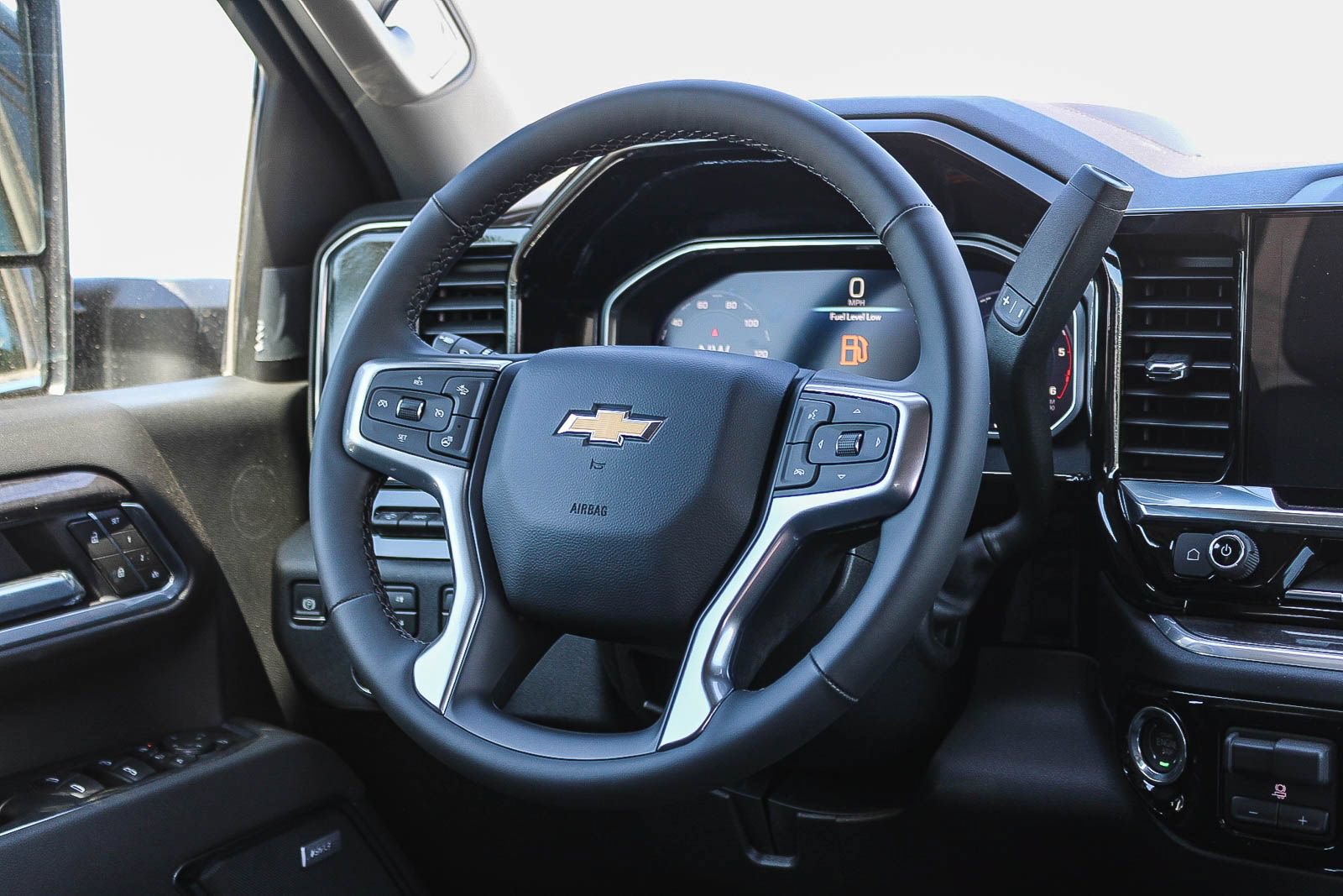 New 2026 Chevrolet Silverado 2500 LTZ w/ LTZ Plus Package AWD/4WD image 14