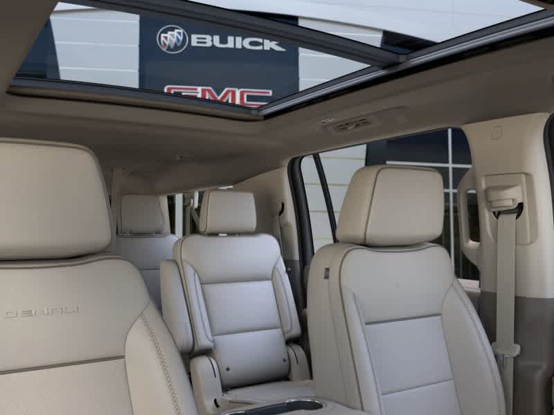 New 2026 GMC Yukon XL Denali w/ Sun & Power Step Package AWD/4WD image 24