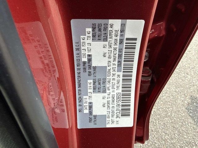 Used 2019 Toyota Yaris LE image 29