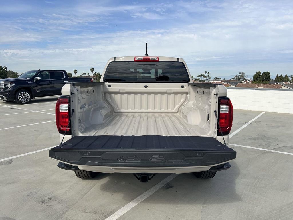 New 2026 GMC Canyon Elevation image 27