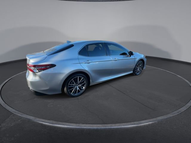 Used 2024 Toyota Camry XLE image 15