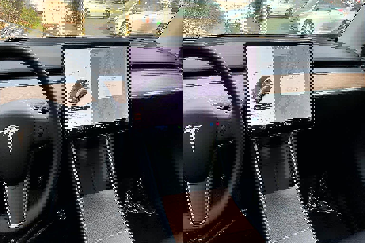 Used 2020 Tesla Model Y Long Range image 6