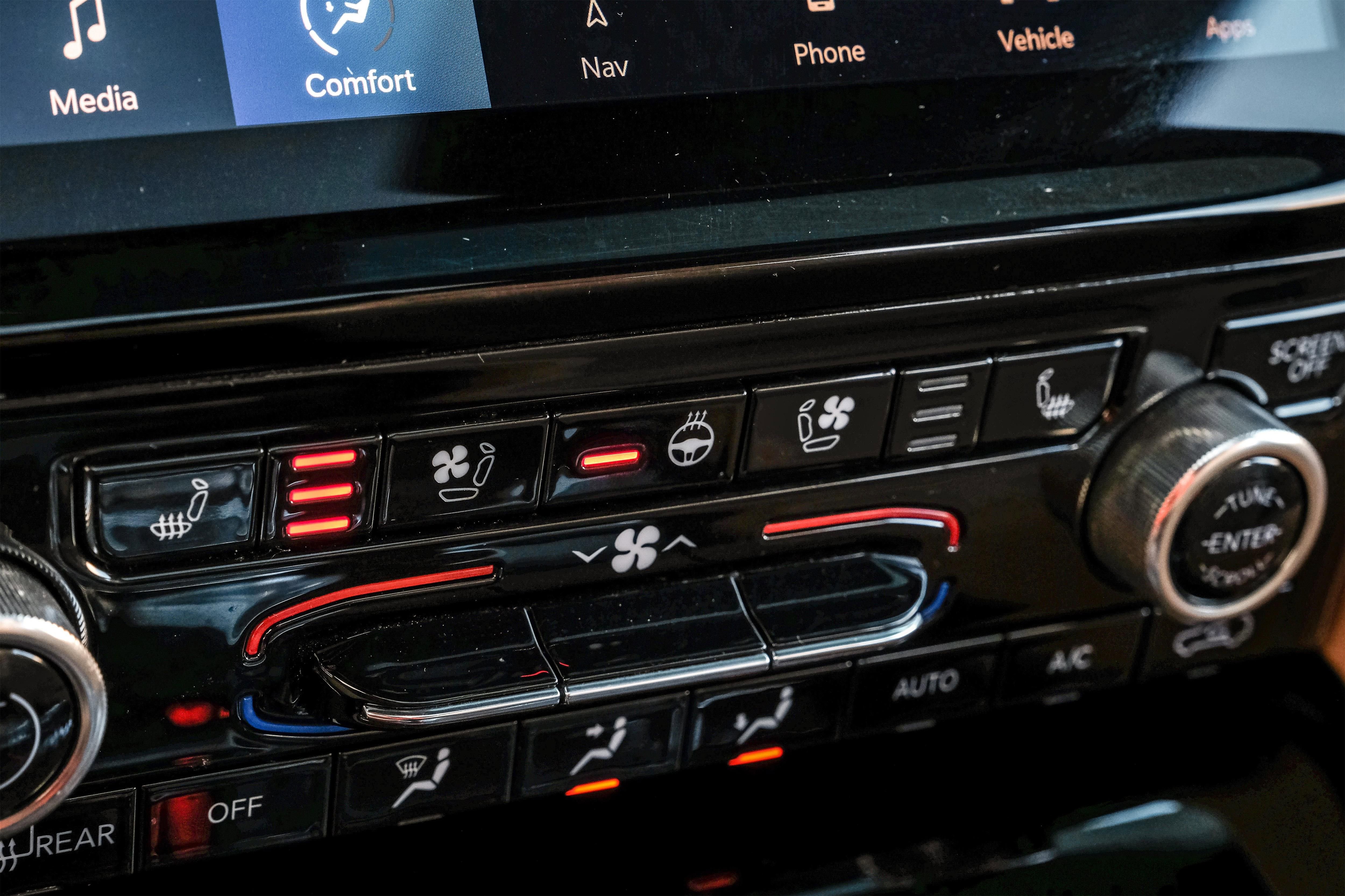 Used 2022 Jeep Grand Cherokee L Summit image 27