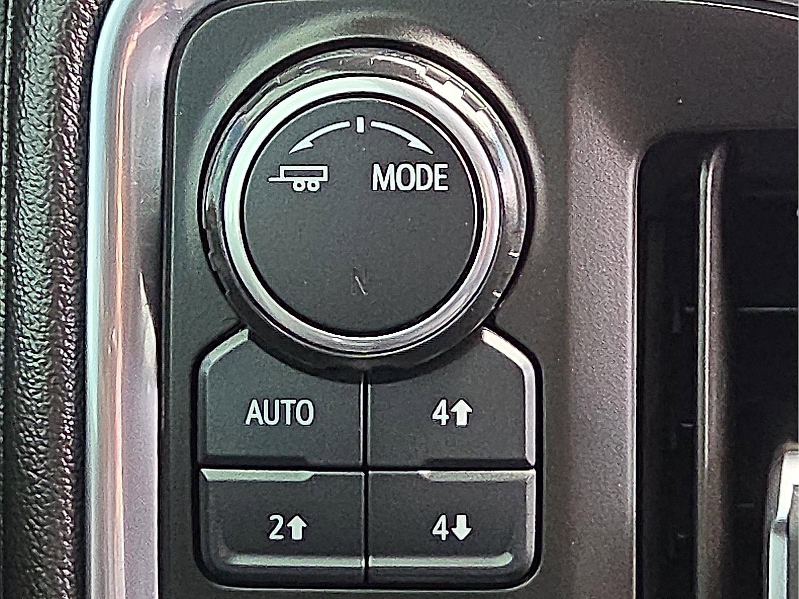 Used 2021 Chevrolet Silverado 1500 RST w/ Texas Edition Plus image 22