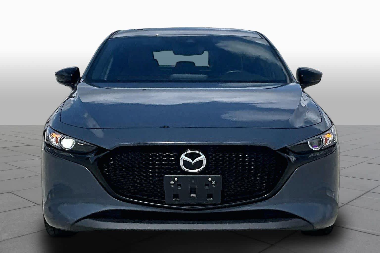 Used 2023 MAZDA MAZDA3 s FWD image 3