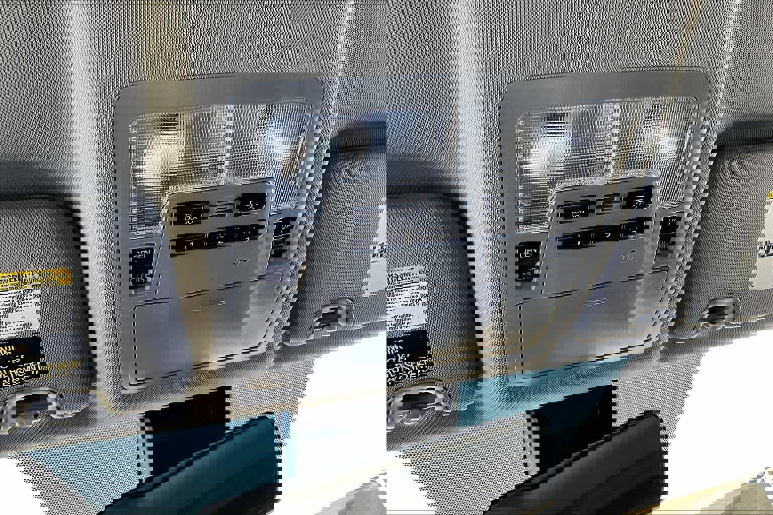 Used 2018 Toyota Highlander XLE image 29