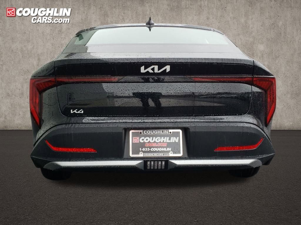 New 2025 Kia K4 LXS image 6