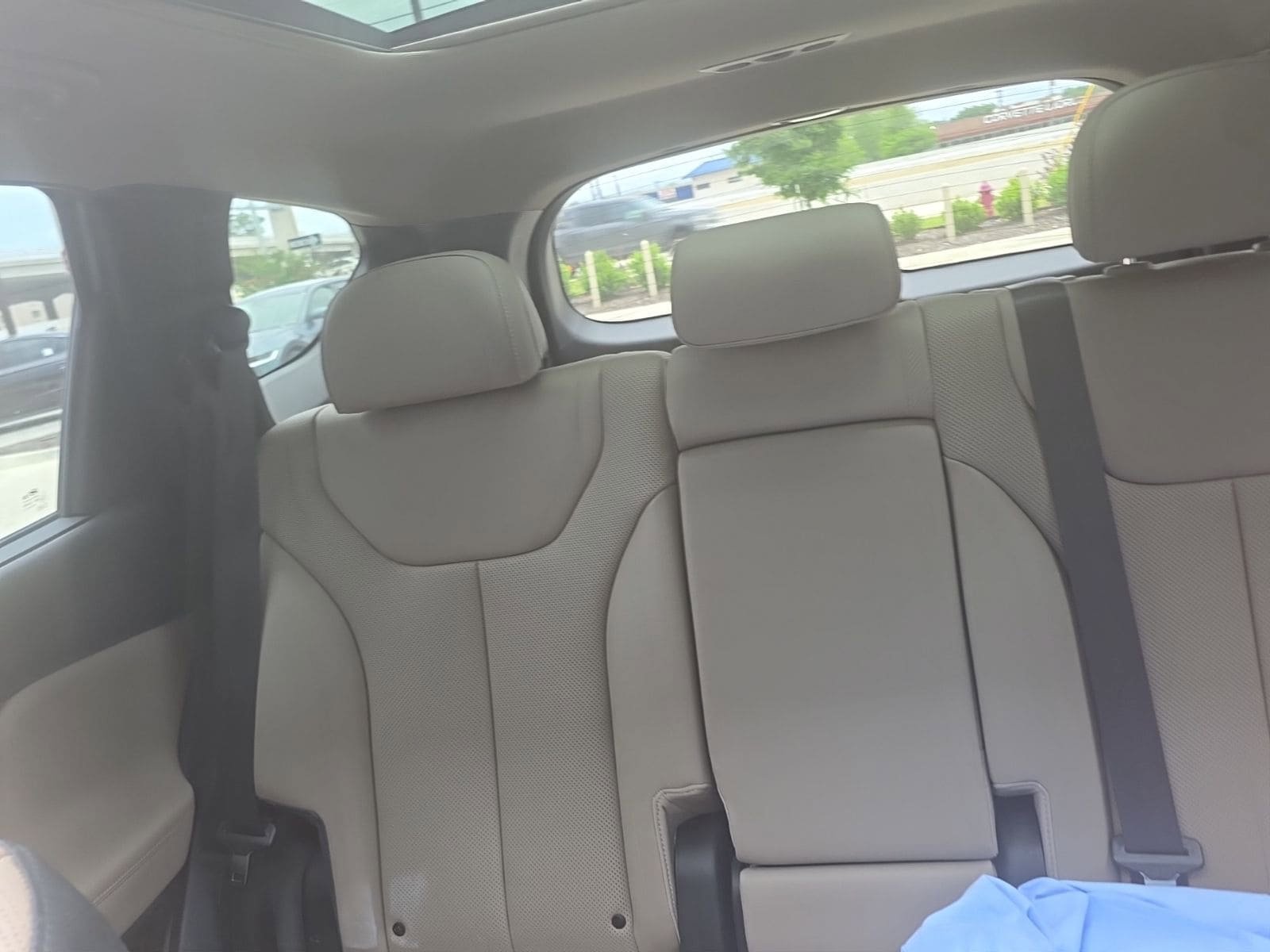 Used 2023 Hyundai Santa Fe SEL w/ Premium Package FWD image 20