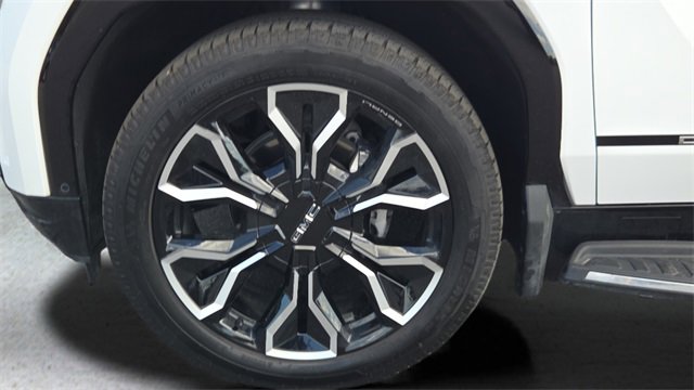 New 2025 GMC Sierra EV Denali image 19