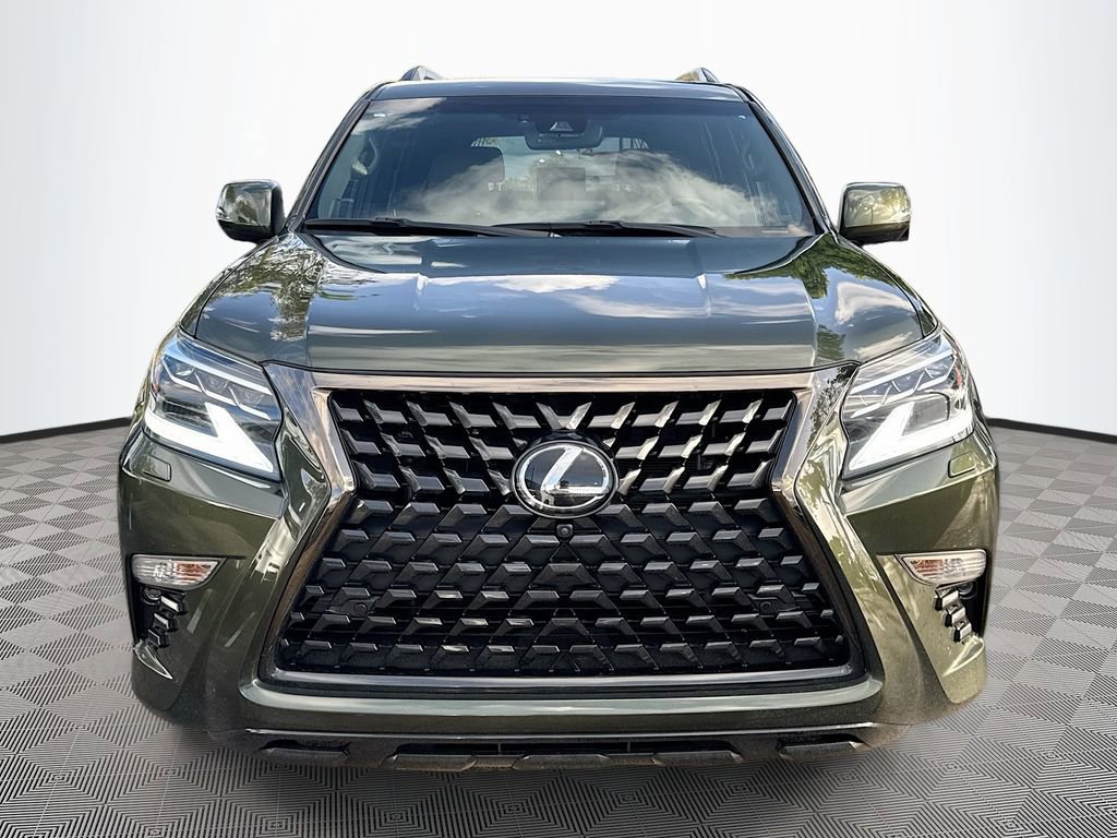 Used 2023 Lexus GX 460 w/ Black Line Special Edition image 2