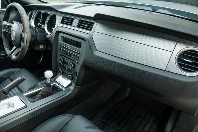 Used 2010 Ford Mustang Shelby GT500 RWD image 33