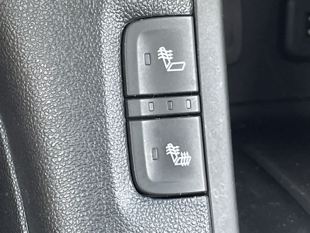 Used 2019 GMC Acadia SLE AWD/4WD image 30