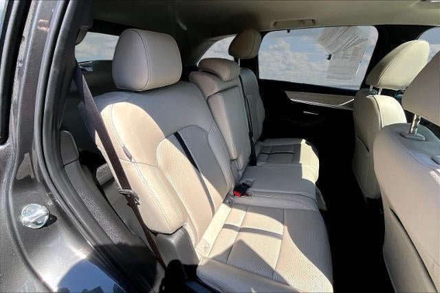Used 2025 MAZDA CX-90 3.3 Turbo w/ Preferred Package AWD/4WD image 23