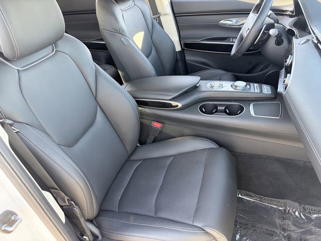 Used 2025 Genesis GV70 2.5T AWD/4WD image 19