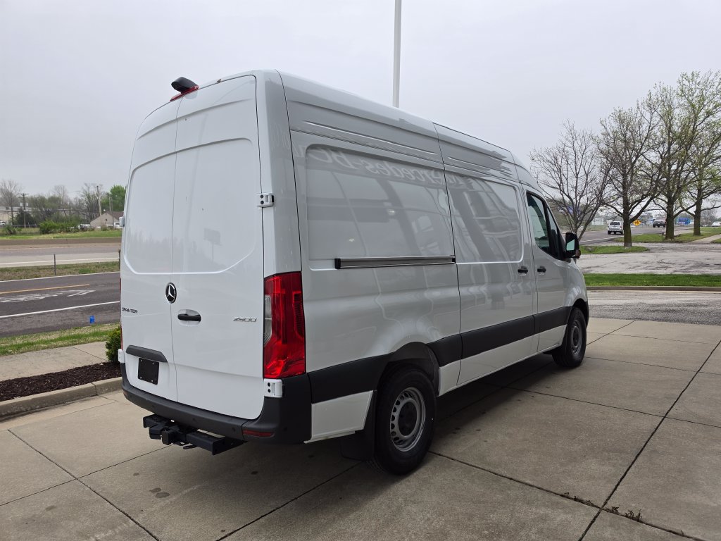 New 2026 Mercedes-Benz Sprinter 2500 image 5
