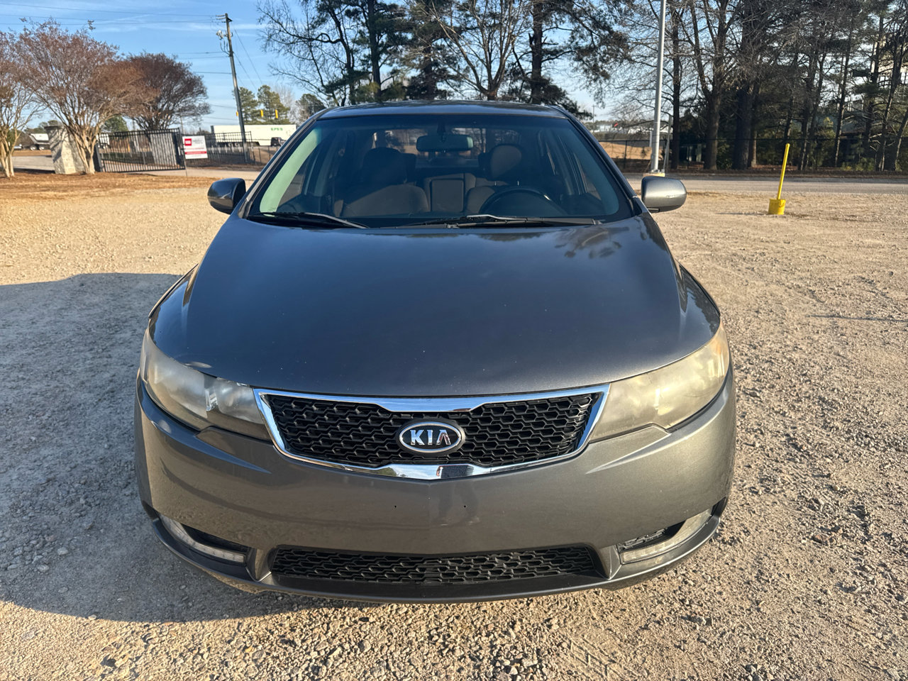 Used 2013 Kia Forte SX image 3