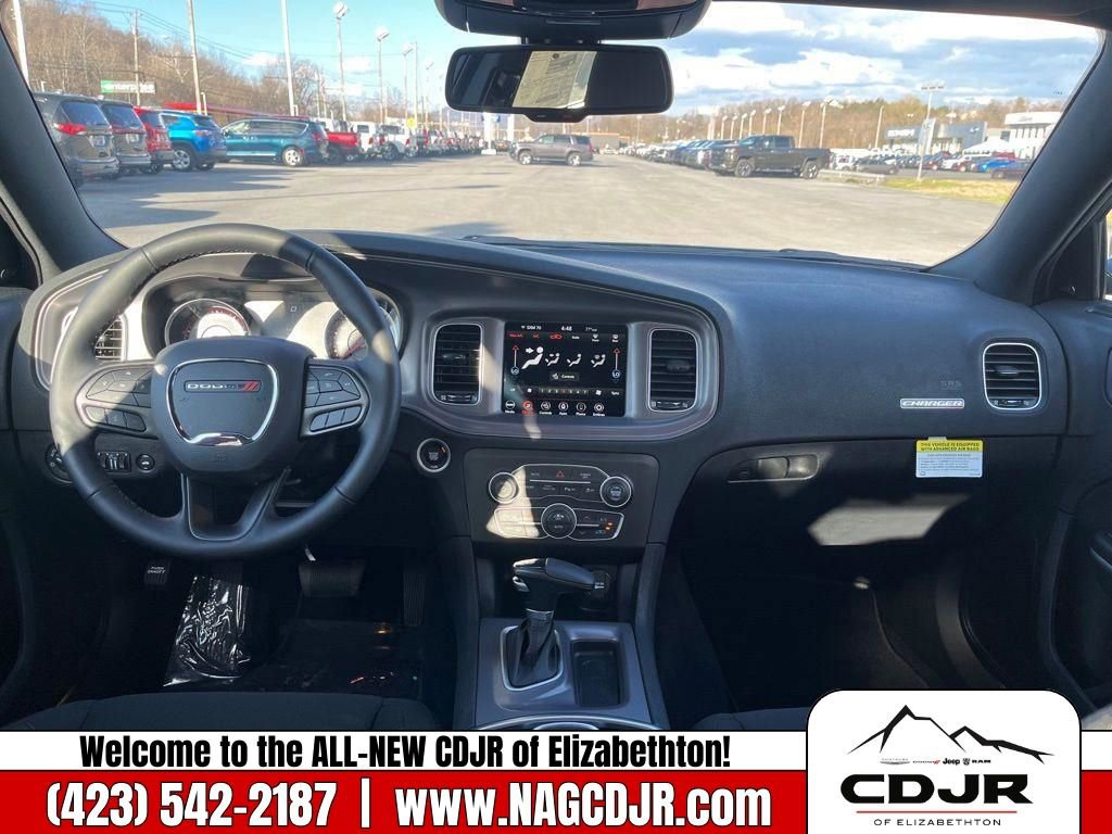 New 2023 Dodge Charger SXT image 18