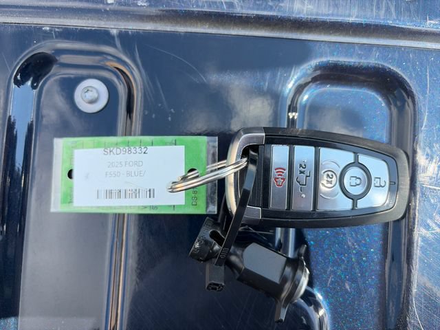Used 2025 Ford F150 Lariat w/ Equipment Group 501A Mid AWD/4WD image 40