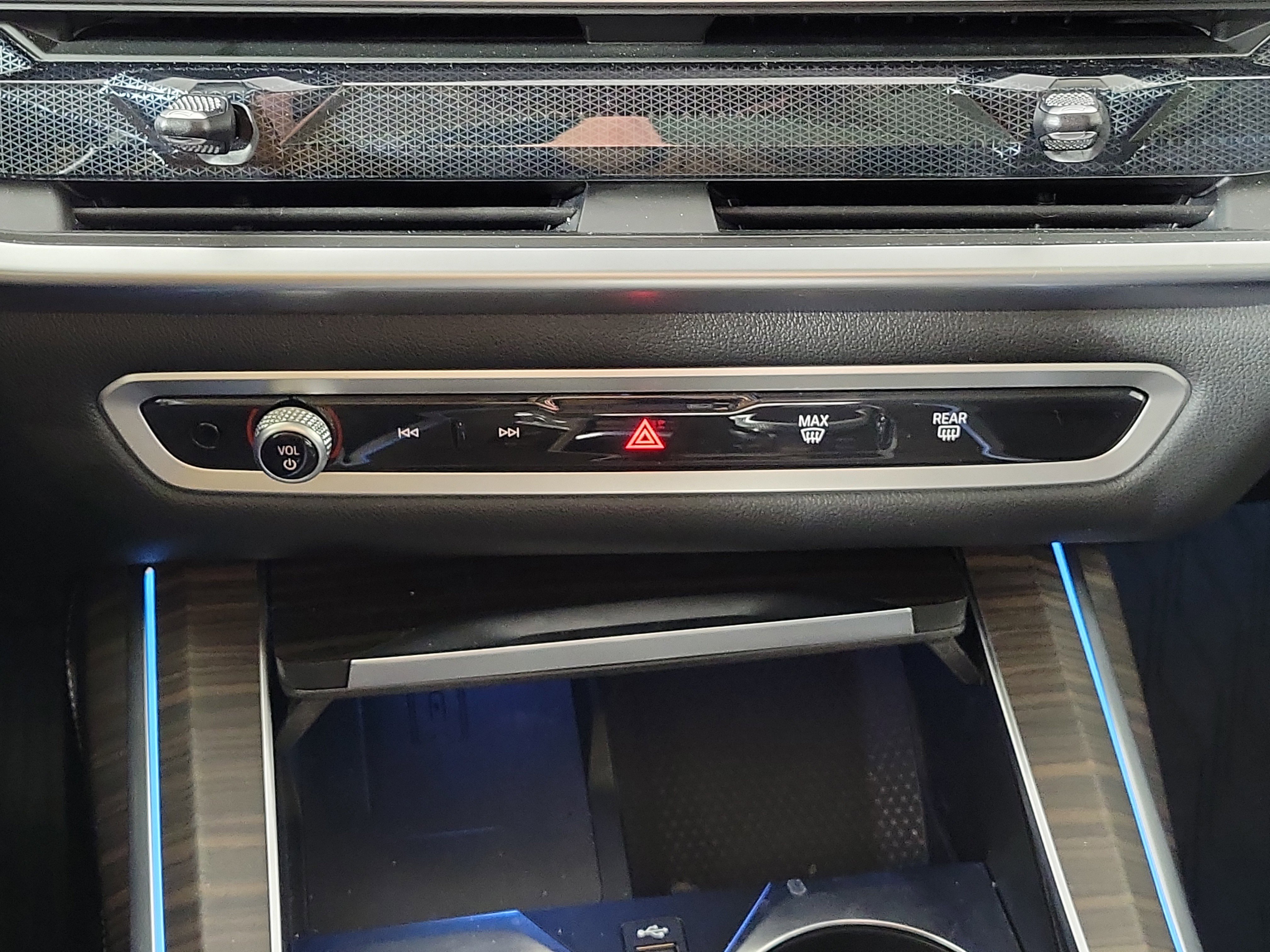 Certified 2026 BMW X7 xDrive40i AWD/4WD image 21