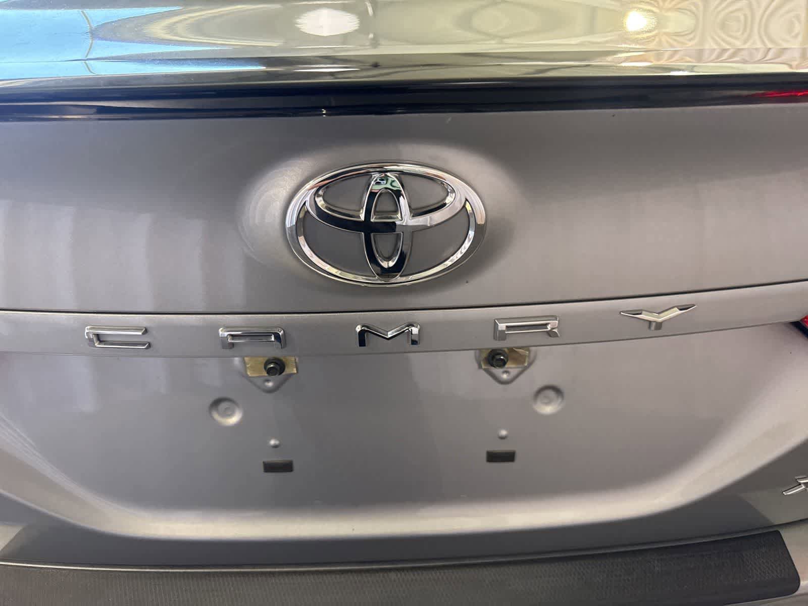Used 2021 Toyota Camry XSE w/ Navigation Package FWD image 13