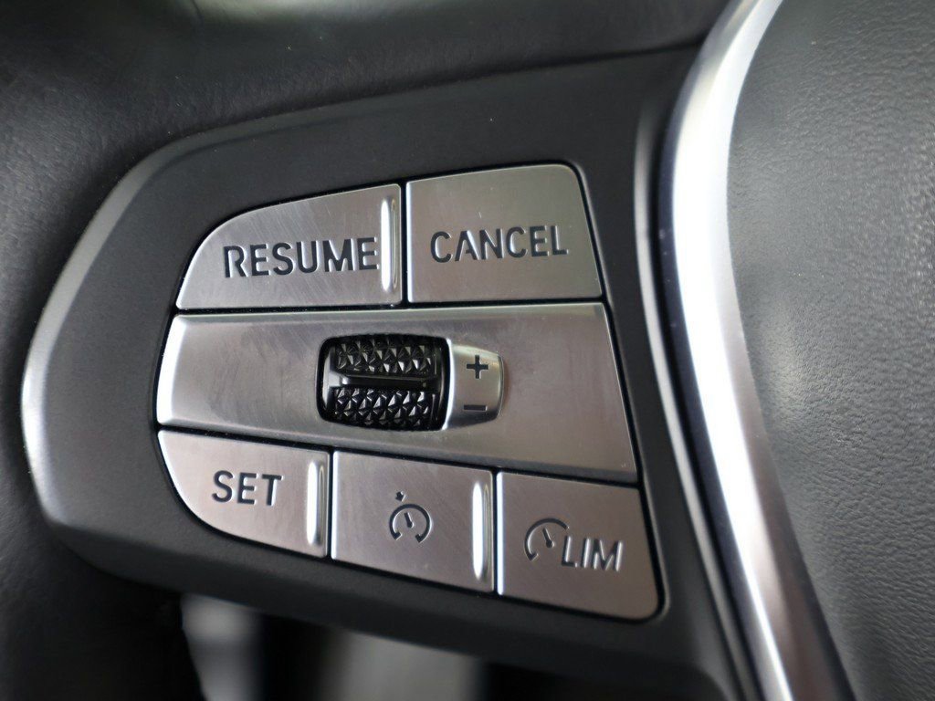 Used 2025 BMW X4 xDrive30i image 49