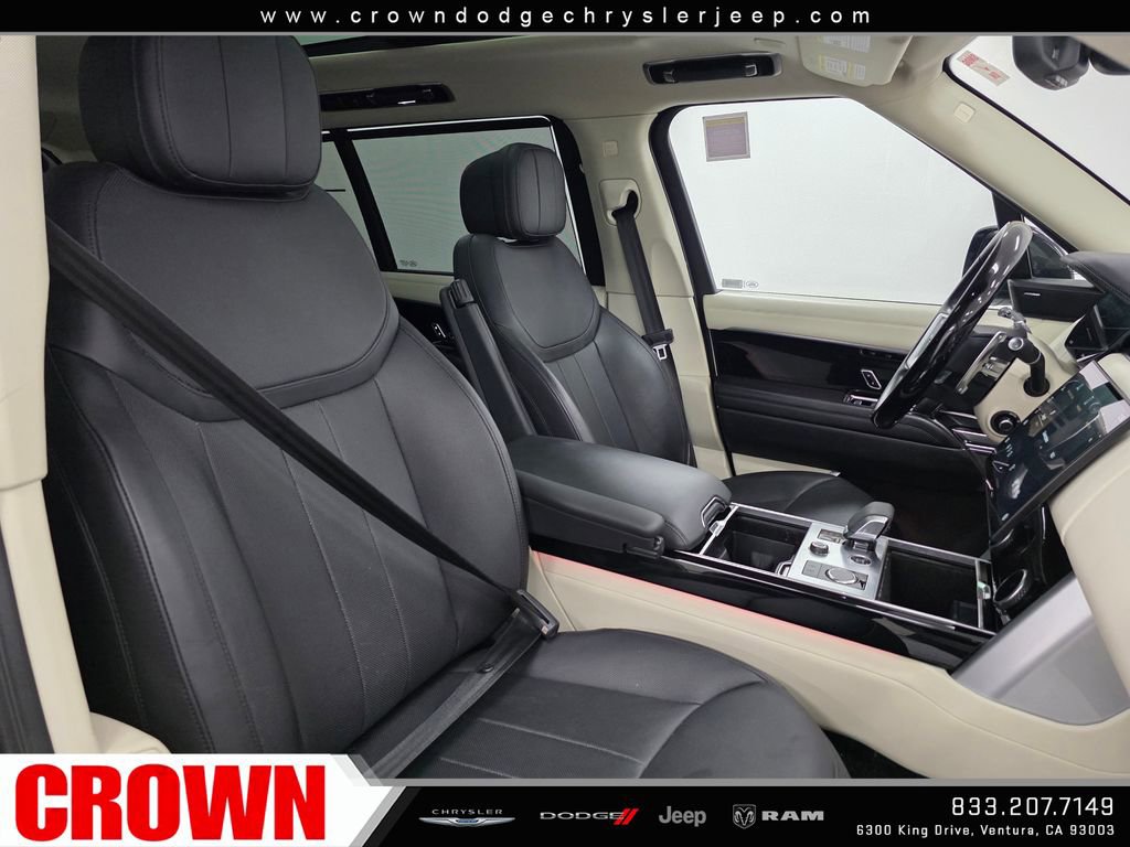 Used 2023 Land Rover Range Rover Long Wheelbase SE AWD/4WD image 10