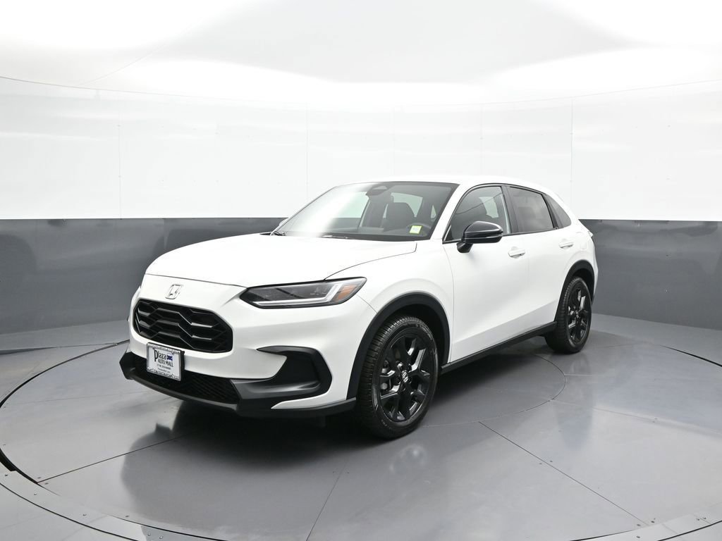 Used 2024 Honda HR-V Sport image 1