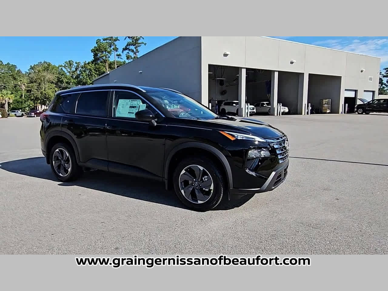 New 2026 Nissan Rogue SV image 38